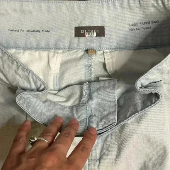 DL1961 Susie Paper Bag High Rise Tapered Pants Size 27 - Picture 5 of 11